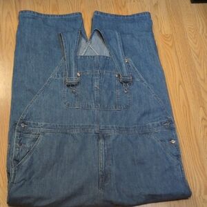 It 's BIGGGG !! Craftsman Big BiB 💪 46x32